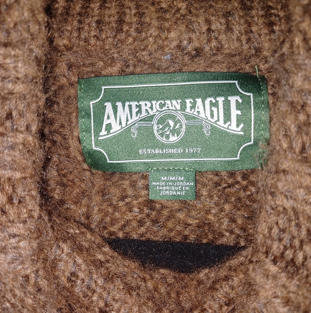 American Eagle Brown Cable Knit Sweater Women's Size M. Never Worn. Mock neck